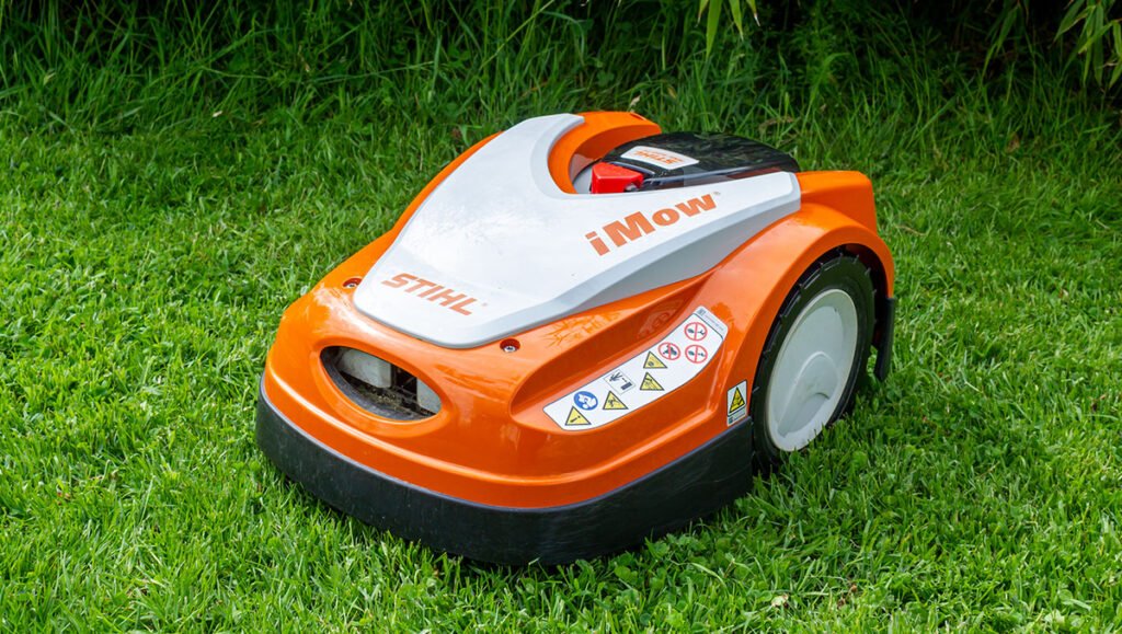 Robot tondeuse Stihl iMOW 2027