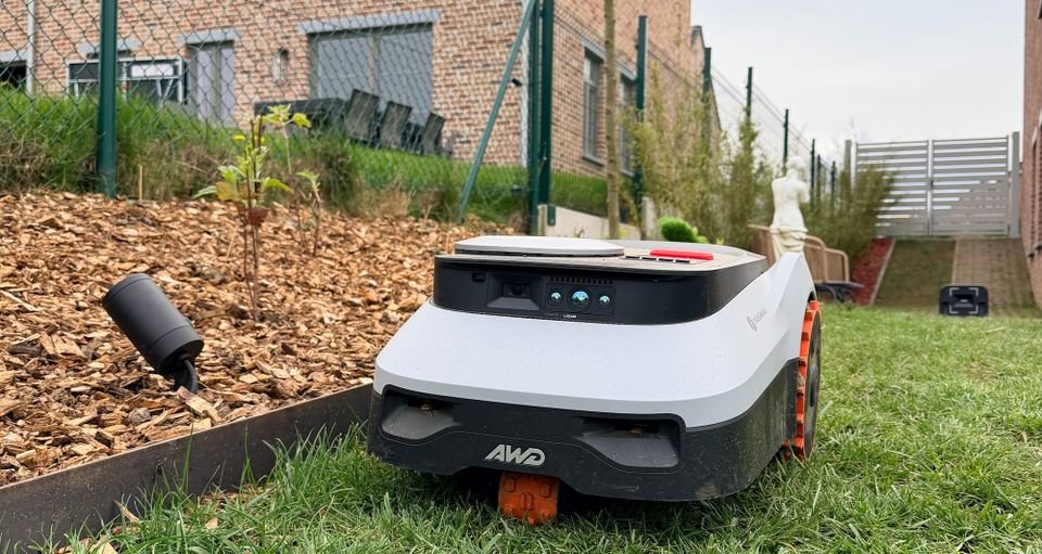 Test et avis Navimow i2 LiDAR Pro : le modèle 3 roues motrices pour grands terrains Test et avis Navimow i2 LiDAR Pro